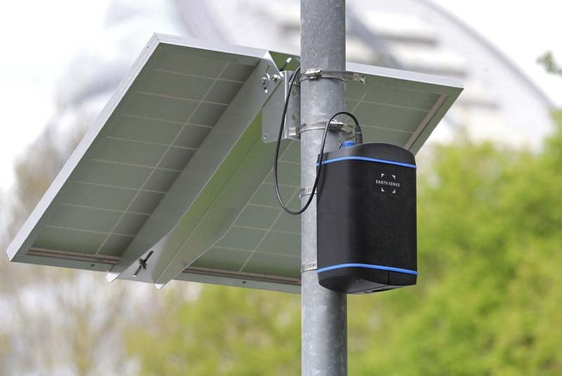 Earthsense air quality monitoring device
