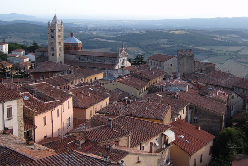 Massa Marittima Smart Streetlighting Project with Engie-NEWS