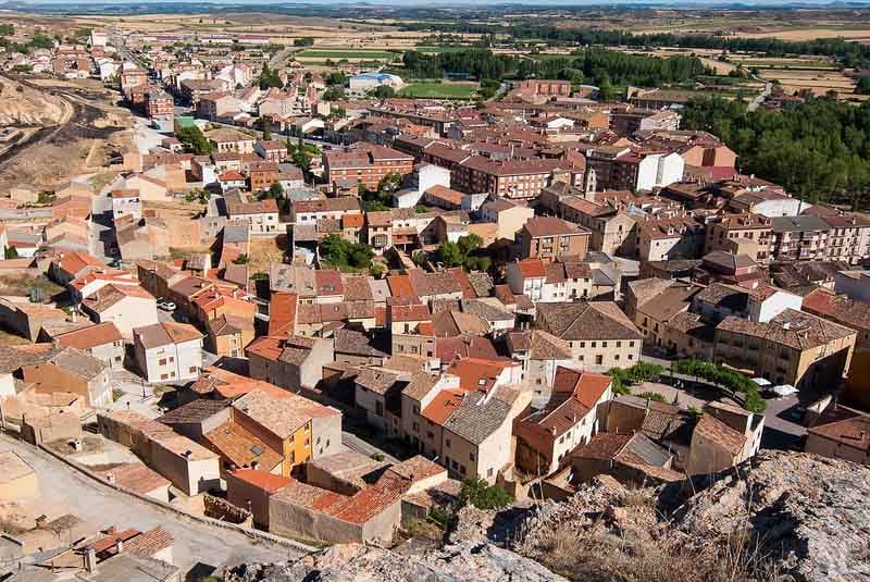 A village in the province of Soria