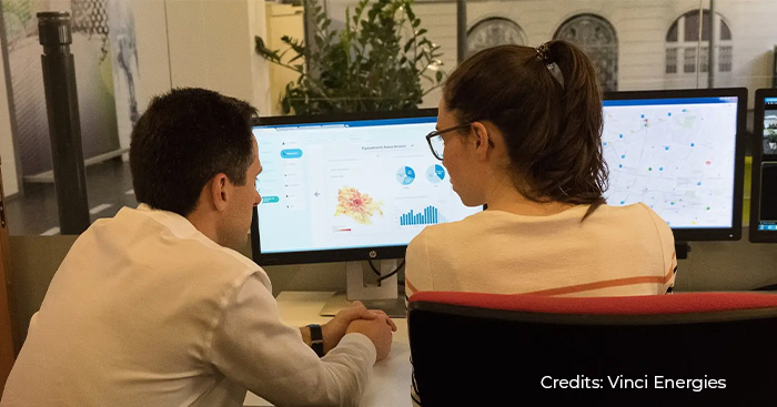 A male and a female working on the Vinci IoT platform