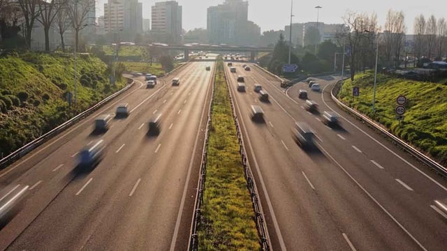 Traffic on highway