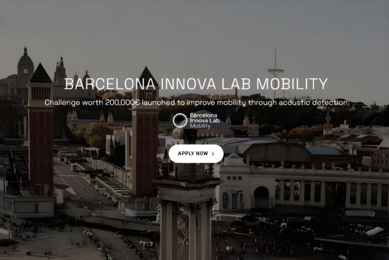 Barcelona Innova Lab Mobility text overlay on an aerial view of the Venetian Towers and Plaça d'Espanya in Barcelona.