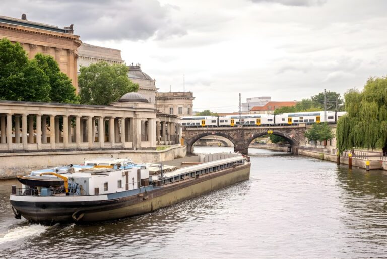 Vodafone Business Signs Decade-Long Deal To Power AI River Monitoring Across The UK